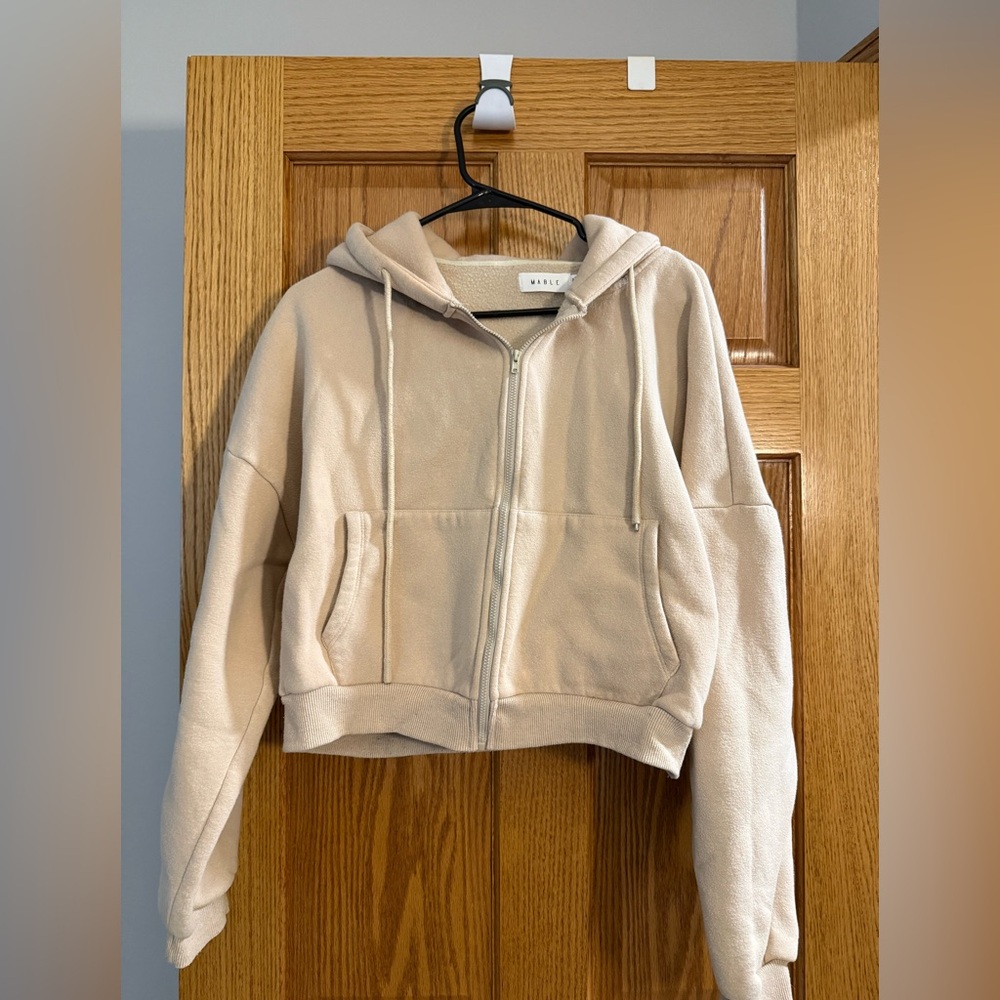 Boxy cropped hoodie